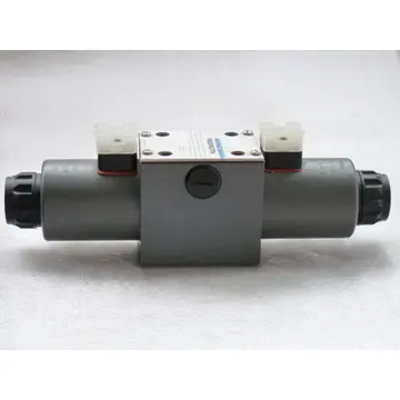 Produktfoto 1 von Mannesmann Rexroth 4 WE 10 J30/CG24N9Z4/T06 24 V Spulenspannung ungebraucht