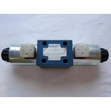 Produktfoto 1 von MANNESMANN REXROTH 4WE10 / 4WE10W32/CG24N9K4 Regelventil 24VDC