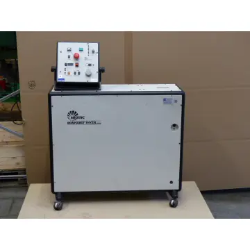 Produktfoto 1 von Meditec Reinhardt Thyzel CLU 40 E Laser mit Bedientafel