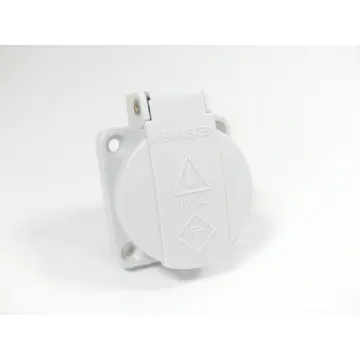 Produktfoto 1 von Mennekes Schuko-Ambausteckdose 11010 IP54 16A - ungebraucht! -