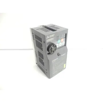 Produktfoto 1 von Mitsubishi FR-D720S-014SC-EC Frequenzumrichter SN: F57P61022