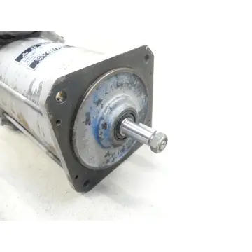 Produktfoto 1 von Mitsubishi HD80-11SP DC Servo Motor SN: N77805021 mit RST-5XC-11P Aufnahme