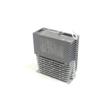 Produktfoto 1 von Mitsubishi MR-JE-70A Servoverstärker SN:Q01J6N010A