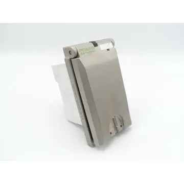 Produktfoto 1 von Murrelektronik 10167090 SCHUKO-Steckdose + 4000-68113-0000000 Einbaurahmen