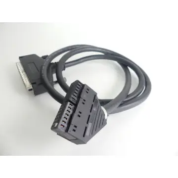 Produktfoto 1 von NUM 263 203 079 / 9806 Sorties Madison Cable LTD. AMP Stecker Länge: 1,00m
