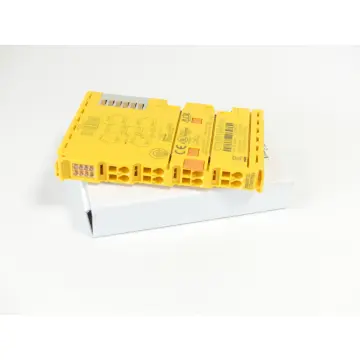Produktfoto 1 von NUM CTMS1904 0000 4xDI NUMSafe 24V DC DC: 32220809 SN 03119076 ungebraucht