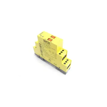 Produktfoto 1 von Sick UE12-2FG2D0 Sicherheitsrelais SN: 119963