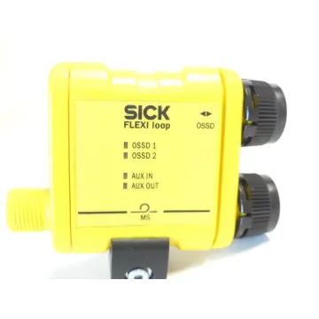 Produktfoto 1 von Sick Flexi Loop FLN-OSSD1100108 Sichere Reihenschaltung ID: 1061710 SN 17010149