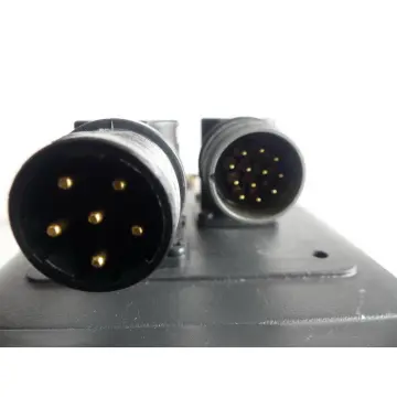 Produktfoto 1 von Siemens 1FT5046-1AG71-4EB0 SN: E LD88 7626 01 015 + 6FX2001-2EB50 R6/9920192
