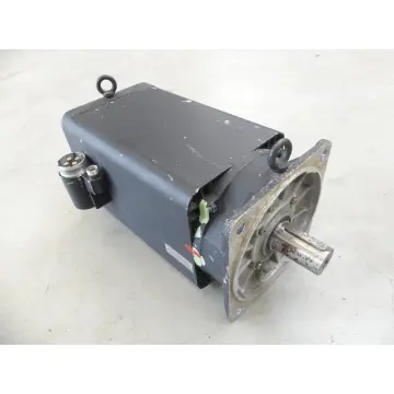 Produktfoto 1 von Siemens 1FT5134-0AC24-1-Z Motor SN: E0P84201702003 - Z = G45 & K18