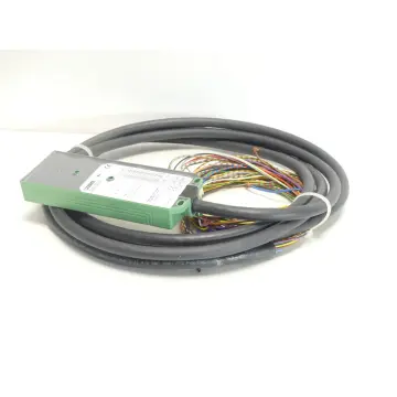 Produktfoto 1 von Phoenix Contact SACB-8/16 -5,0PUR SCO Sensor-/Aktor Box mit 4.00 m Anschluss