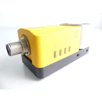 Produktfoto 1 von Pilz PSEN sl-0.5p 2.1 570511 V1.3 Schutztürsystem YOM 2016 SN: SA003604624