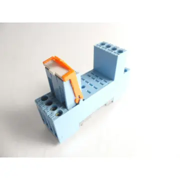Produktfoto 1 von Releco S9-M Relaissockel 6A 250V~ blau