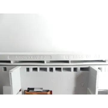 Produktfoto 1 von Rittal SV 9340.460 Sammelschienenadapter + 2 Endkappen 3-polig