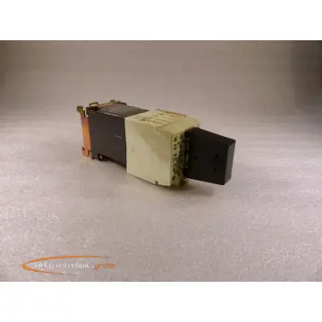 Produktfoto 1 von Telemecanique CA2-FN 140 Relais Modul 220V + CA2 FZ 21 240V