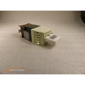 Produktfoto 1 von Telemecanique CA2-FN 140 Relais Modul 220V + TYP RC-T0 220V