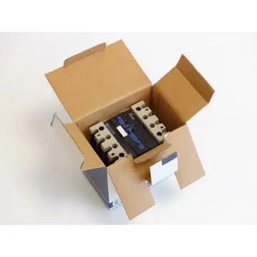Produktfoto 1 von Telemecanique LC1D40004G6 Schütz 120V Spulenspannung > ungebraucht! <