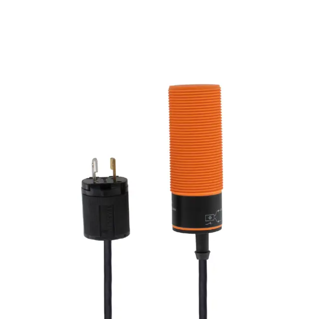 Produktfoto 1 von KI8509: Kapazitiver Sensor; M30 x 1,5 / L = 81 mm; Schaltabstand 3...15 mm nicht