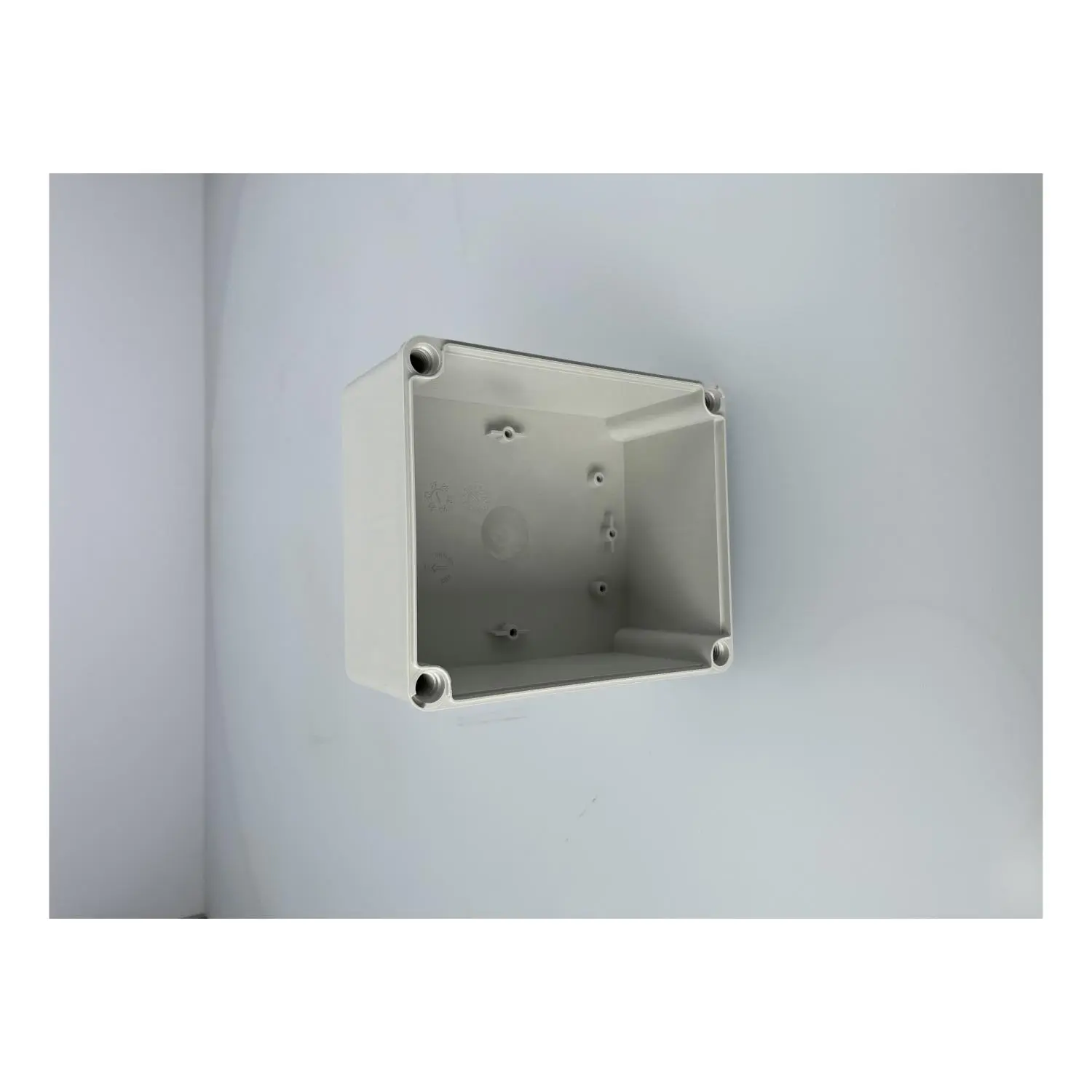 8522310 FIBOX Gehäuse ohne Deckel, Serie: PICCOLO ohne metrischen Vorprägungen, Werkstoff Gehäuse Polycarbonat (PC) Maße L/B/H 170,0mmx40,0mmx75,0mm