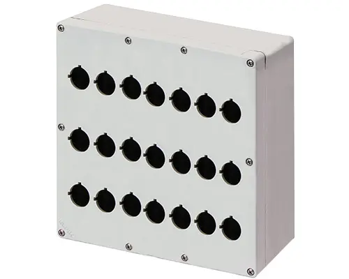Produktfoto 1 von New Elfin 040C2325-1P21, Bedienpult-Gehäuse Aluminium M4 230x257x100, 21 Bohrungen Ø 22, ohne Kabeleingang
