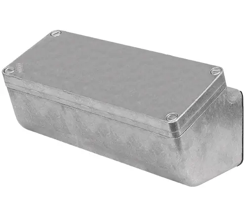 Produktfoto 1 von New Elfin 040L0820-8EN, Abgeschrägtes Bedienpult-Gehäuse Alu. 85x200x85, M10, unlackiert, ungebohrt, mit Kabeleingang