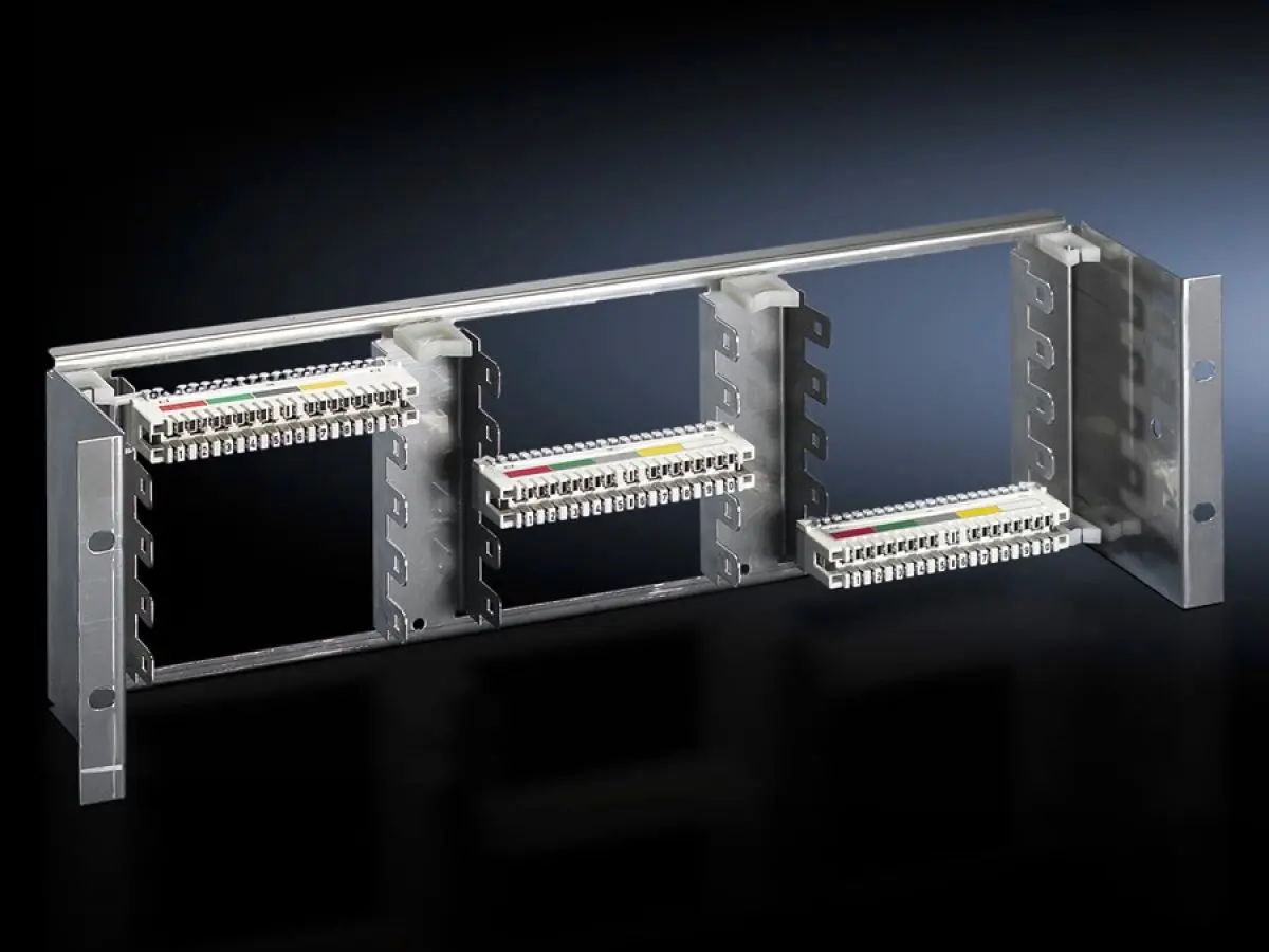 Produktfoto 1 von Rittal DK 7050.100, 7050100 Support unit, 3 U for LSA-Plus strips, max. 150 paired wires