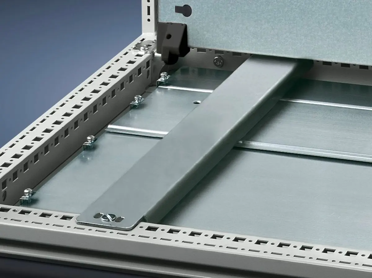 Produktfoto 1 von Rittal TS 4396.500, 4396500 Support rail 75 x 20 mm for VX, TS, VX SE