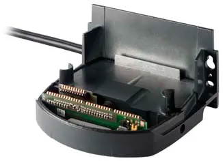 Produktfoto 1 von Leuze Electronic CU416-25000, Anschalteinheit
