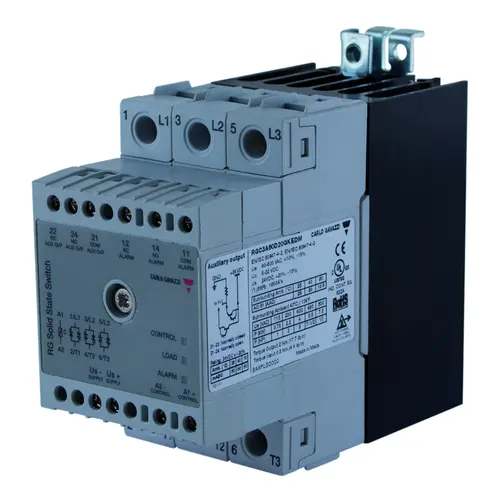 Produktfoto 1 von Carlo Gavazzi RGC3A60D20GKEAM, 3P -SSC-DC IN-ZC 600V 3X20A 1200VP-E-CLP IN MNTR