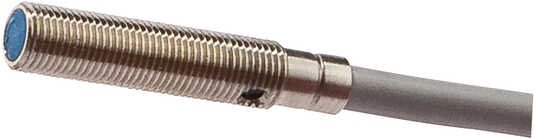 Produktfoto 1 von ipf Electronic IB05C362, Sensor Induktiv, M5x0,5 25lang, quasibündig, Sn: 2,5