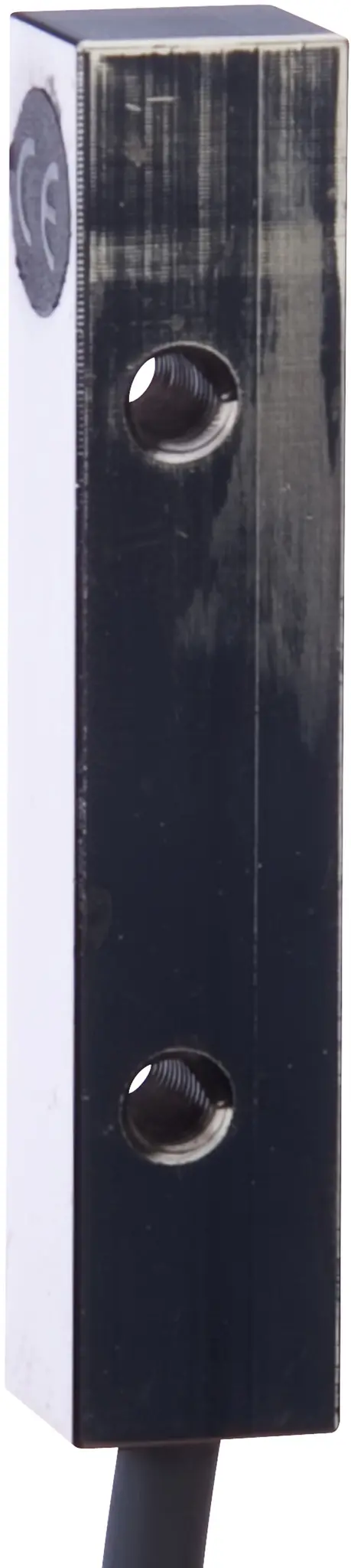 Produktfoto 1 von ipf Electronic IB090100, Sensor Induktiv, 40x8x8mm, bündig, Sn: 1,5, 10-30V DC