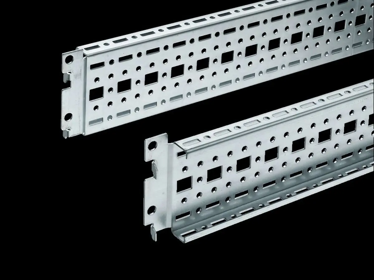 Rittal TS 8612.120 TS System-Chassis 17 x 73 mm