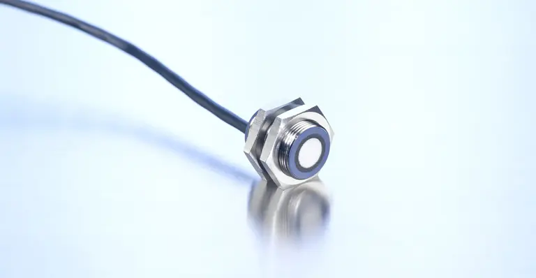 Produktfoto 1 von Microsonic dbk+4/Sender/M18/K1, Ultraschall-Doppelbogenkontrolle