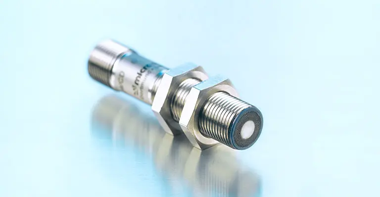 Produktfoto 1 von Microsonic nano-15/CI, Kürzester M12-Ultraschallsensor