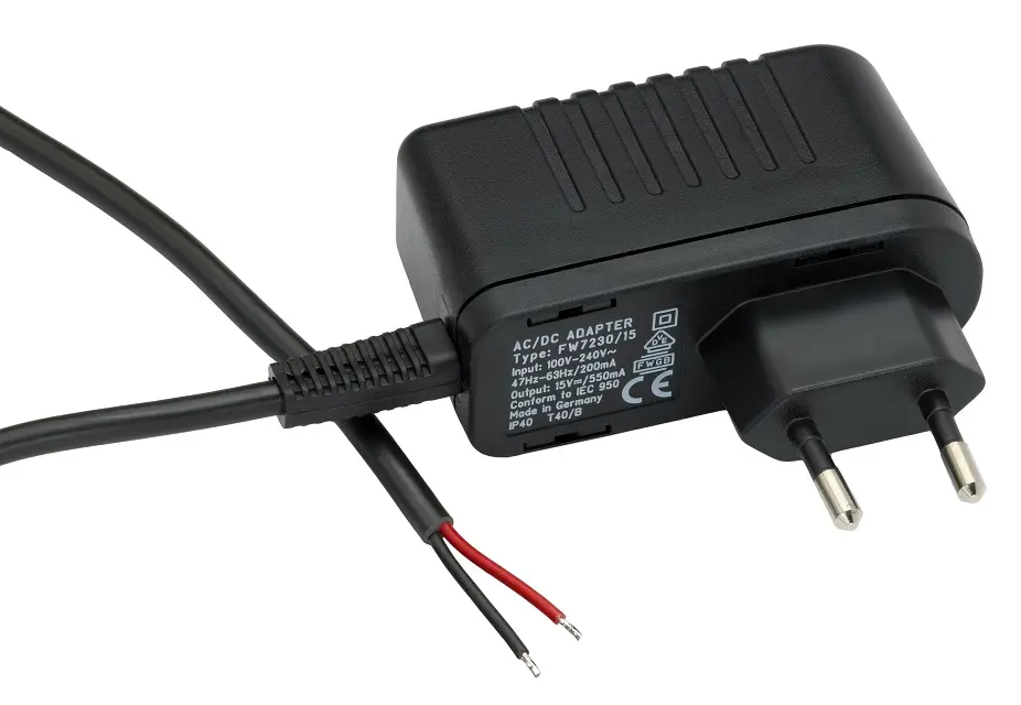Produktfoto 1 von HBM Messtechnik 1-AC/DC15V/550MA, Euro-Steckernetzteil 100-240VAC, 15VDC