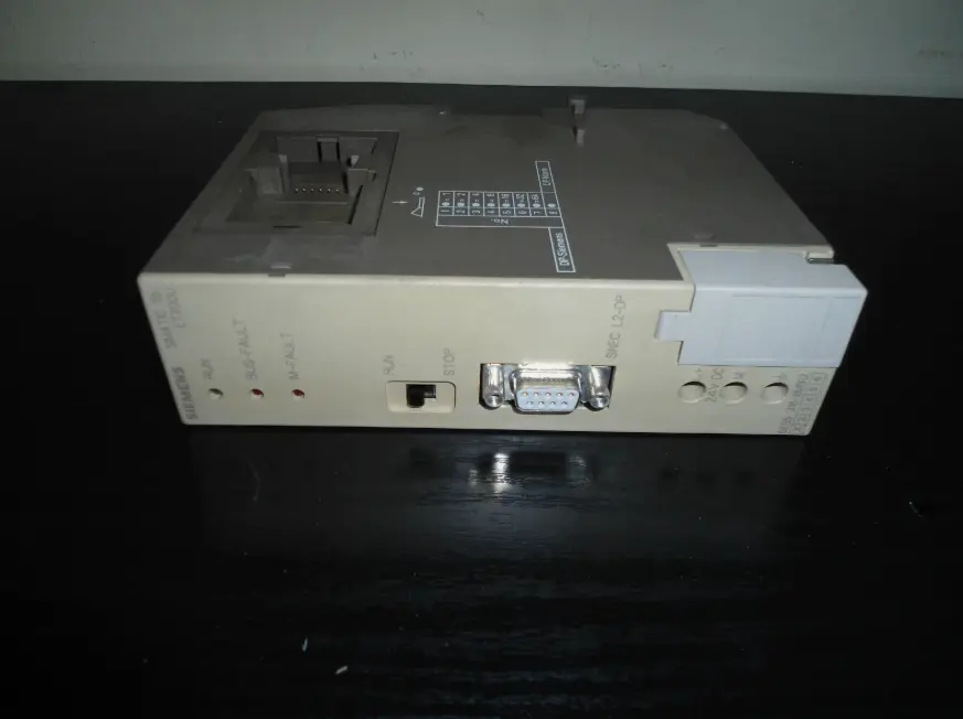 Produktfoto 1 von 6ES5 318-8MA12  Simatic S5 ET200U