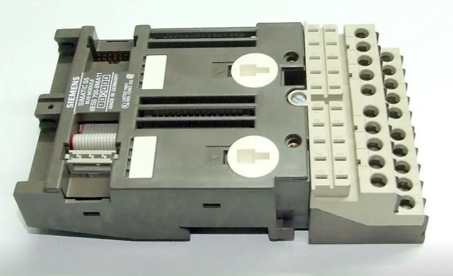 Produktfoto 1 von 6ES5 700-8MA11 Simatic S5 Bus Module