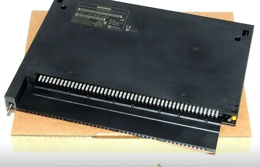 Produktfoto 1 von SIMATIC S7-400, SM 421 Digital Input Module, 32 DI, 24V DC, Isolated