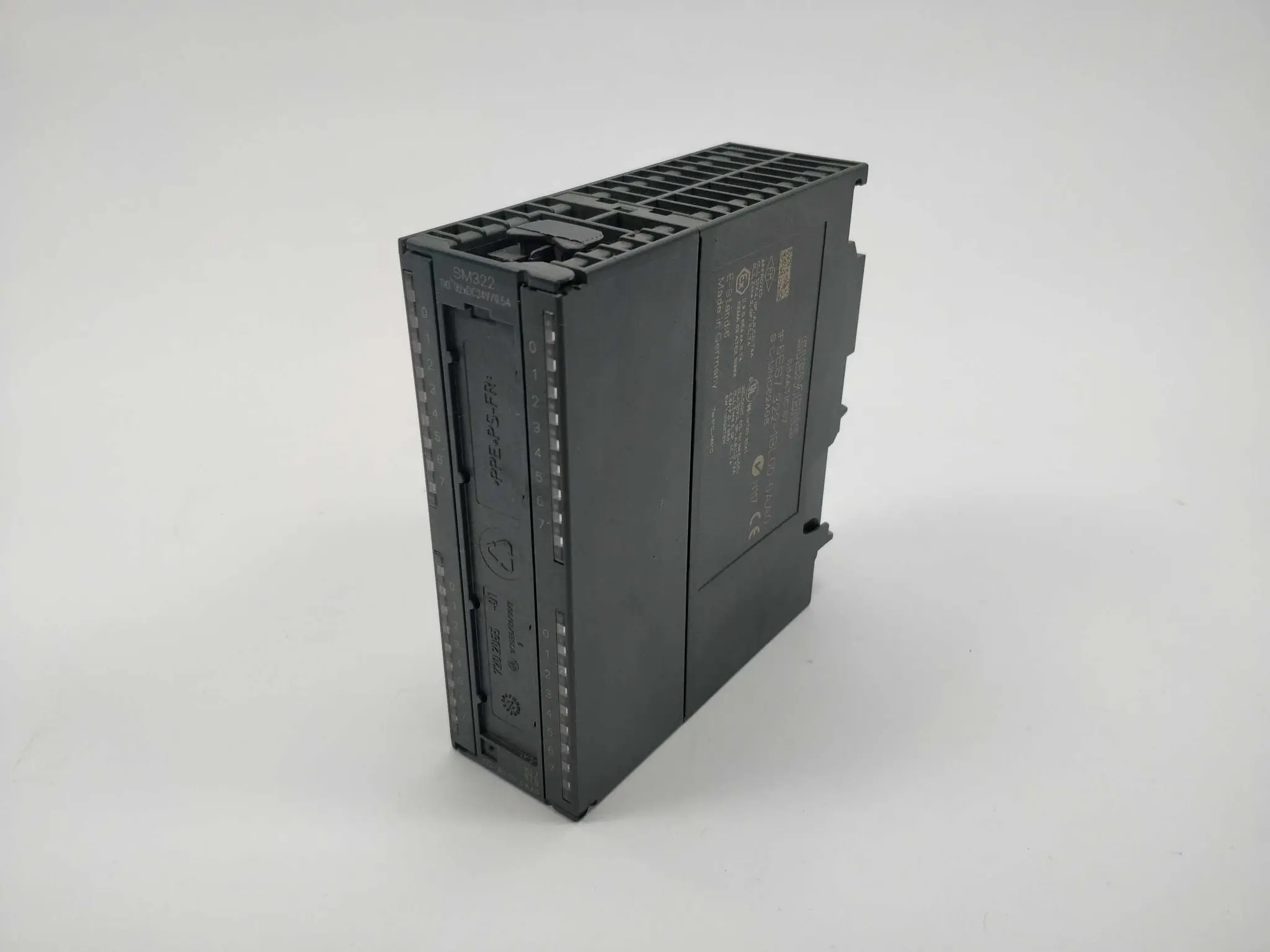 Produktfoto 1 von Siemens 6ES7322-1BL00-0AA0