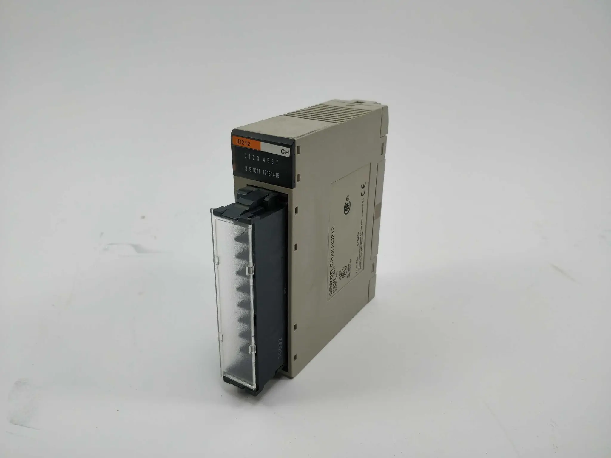Produktfoto 1 von OMRON C200H-ID212