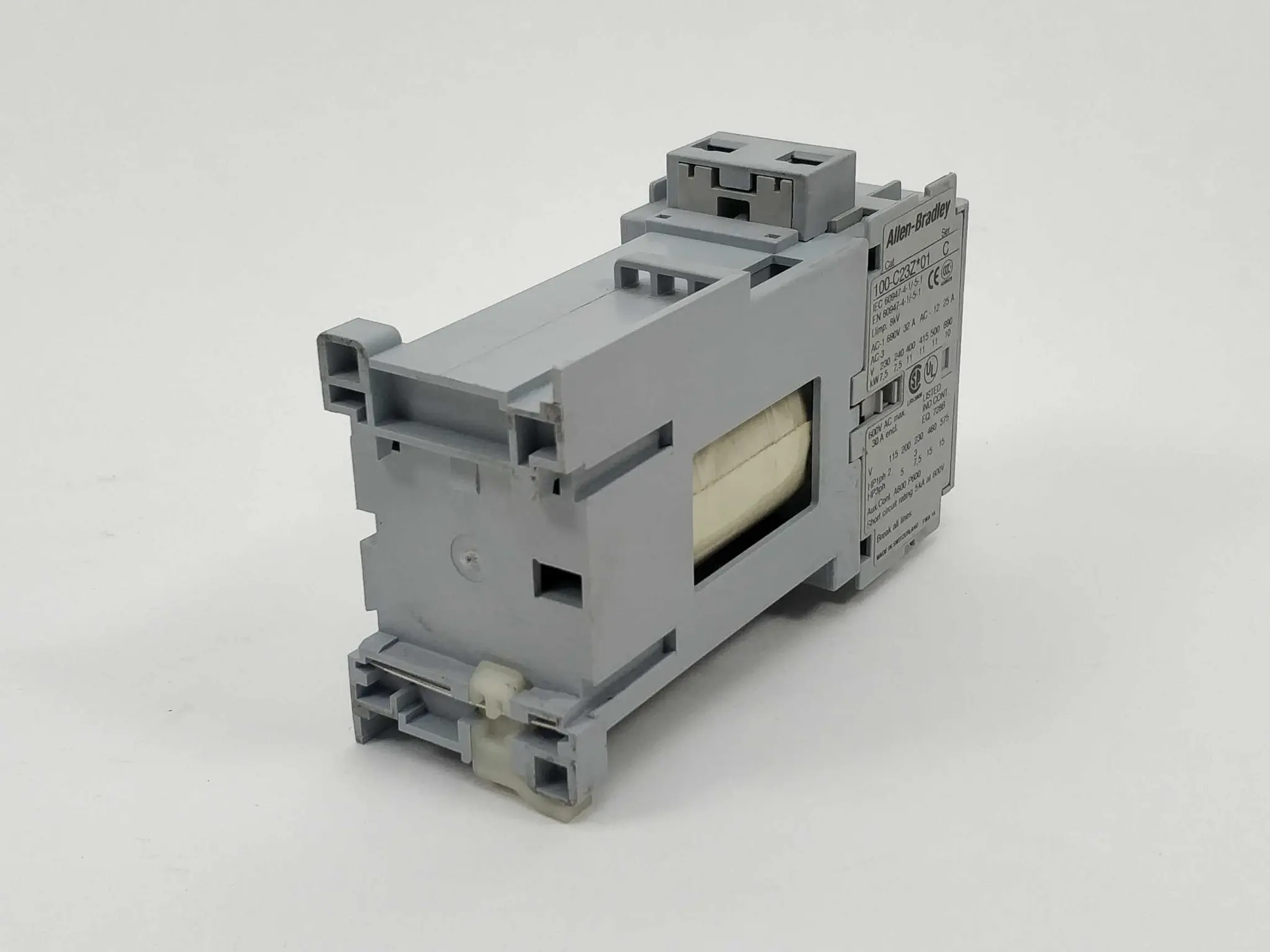 Produktfoto 1 von AB 100-C23Z*01