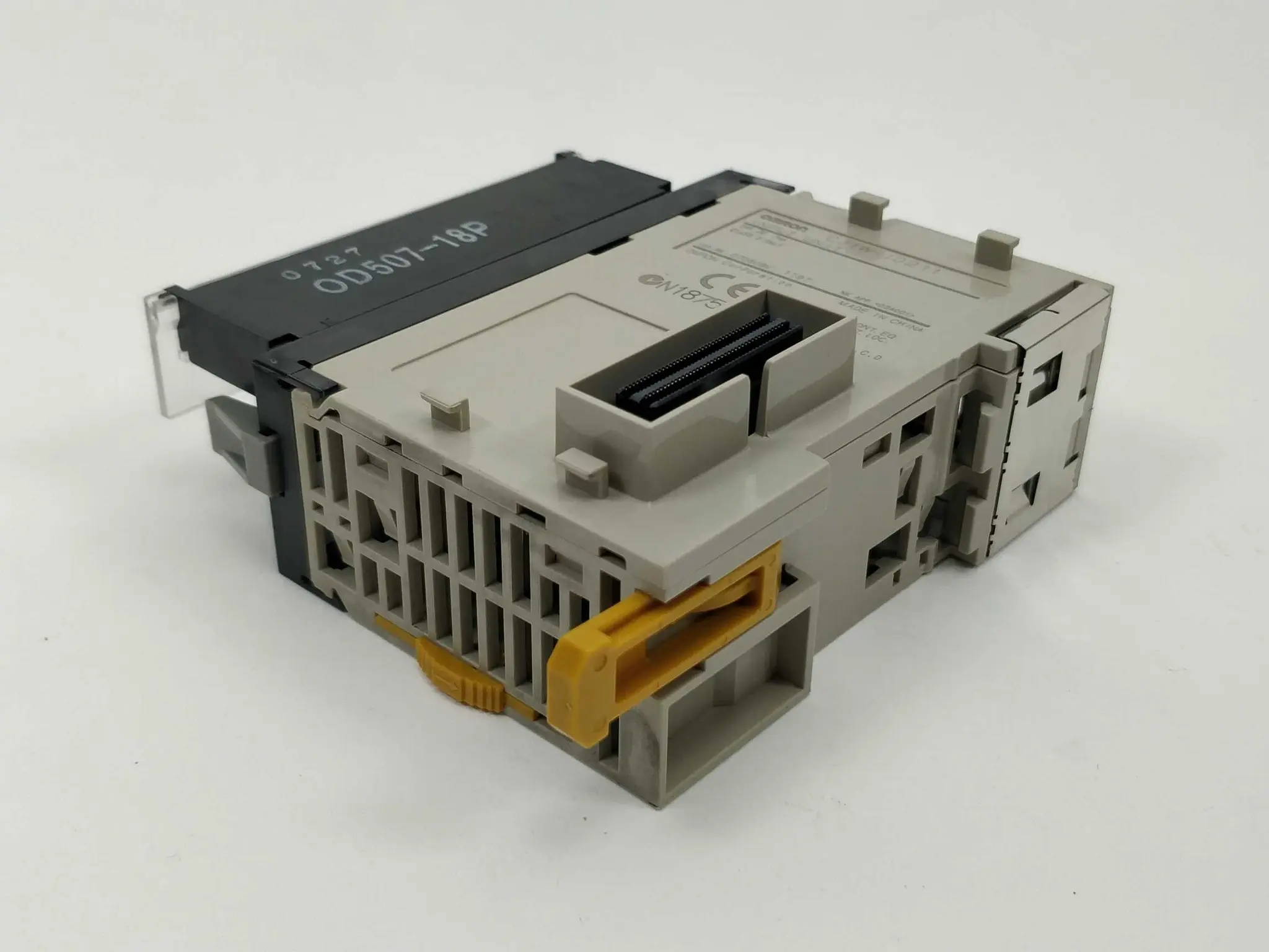 Produktfoto 1 von OMRON CJ1W-ID211