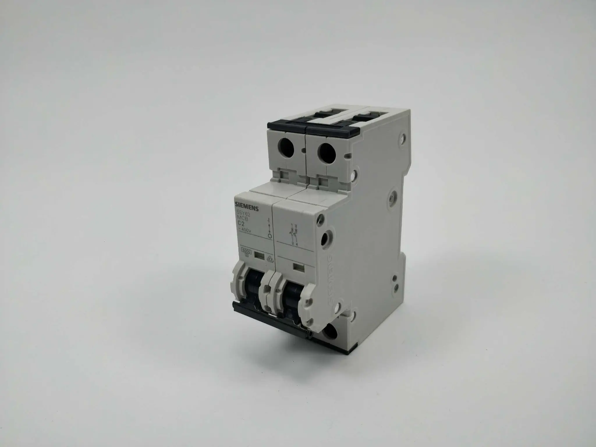 Produktfoto 1 von Siemens 5SY6202-7