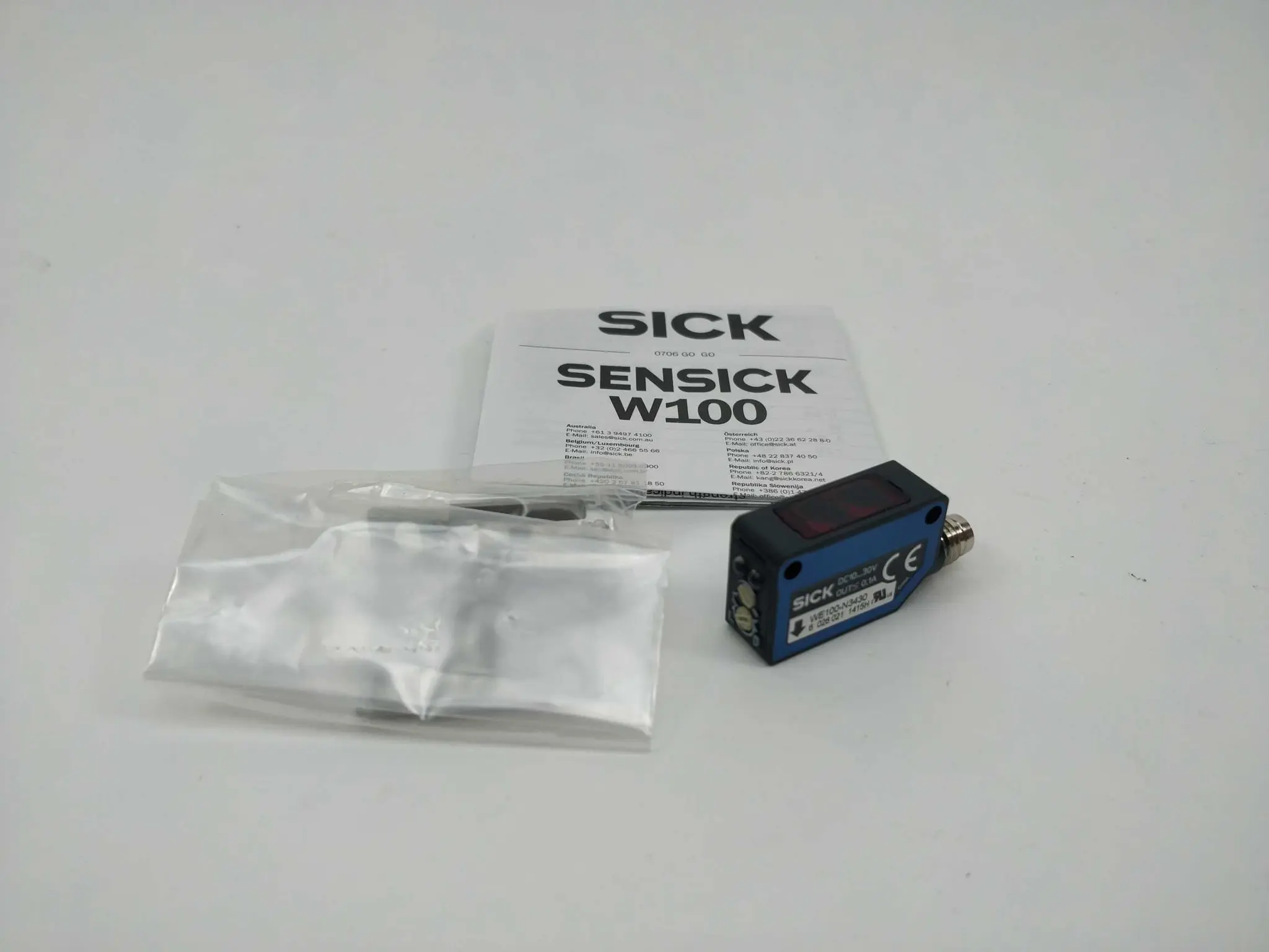 Produktfoto 1 von SICK WE100-N3430. 6026021