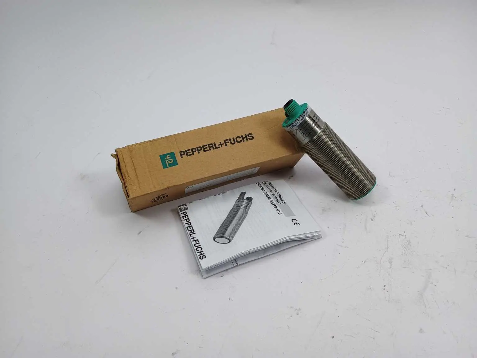 Produktfoto 1 von Pepperl+Fuchs UC2000-30GM-E6R2-V15