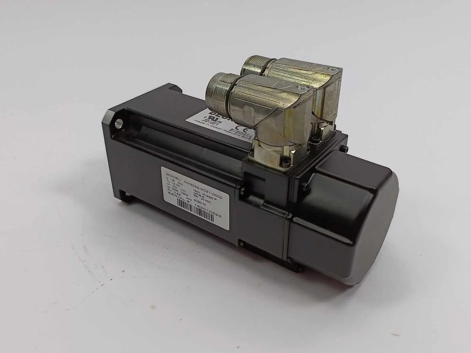 Produktfoto 1 von Beckhoff AM3032-0C31-0000