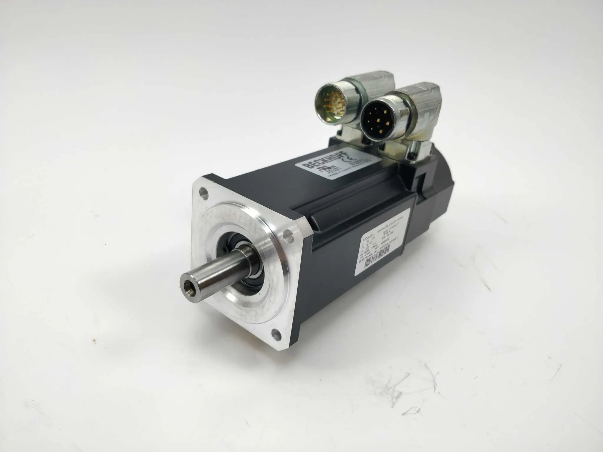 Produktfoto 1 von Beckhoff AM3032-0C31-0000