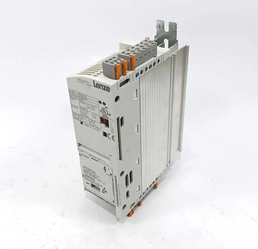 Produktfoto 1 von LENZE E82EV551S2B