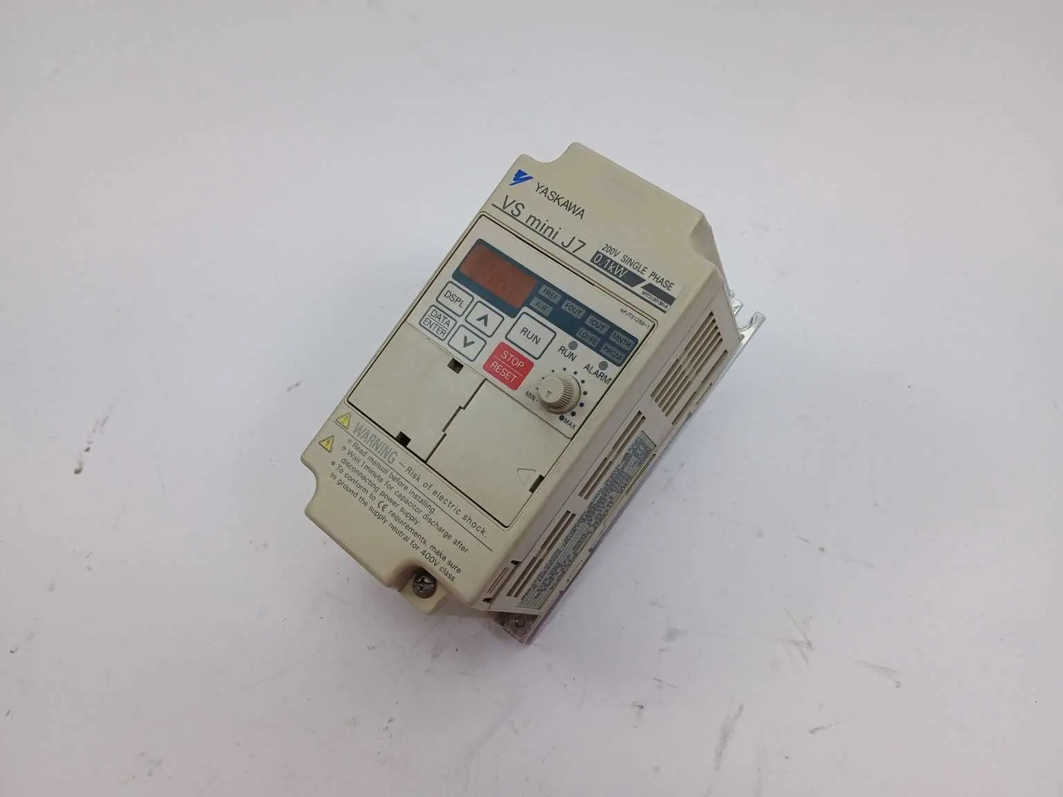 Produktfoto 1 von OMRON / YASKAWA CIMR-J7ACB0P1