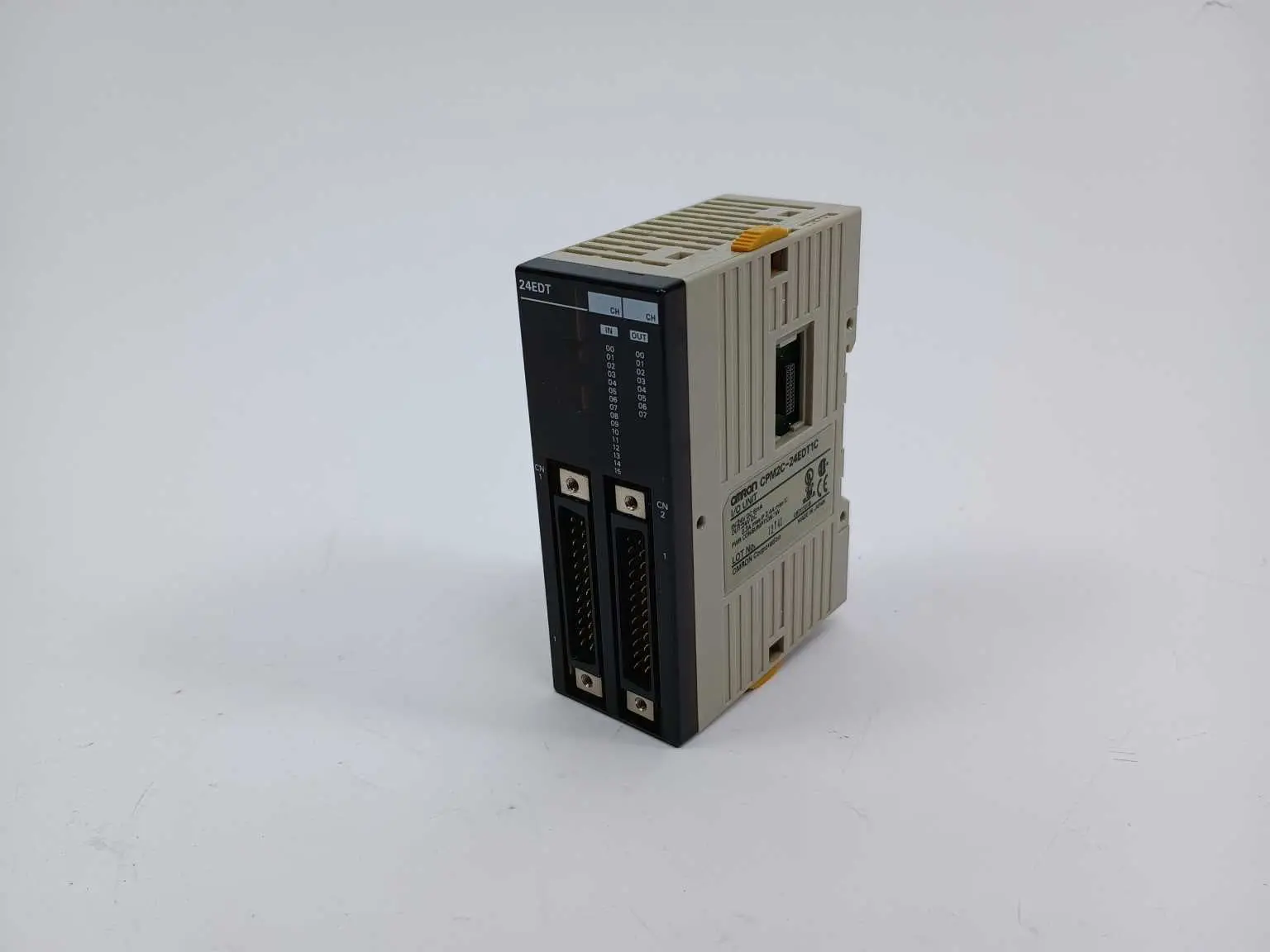 Produktfoto 1 von OMRON CPM2C-24EDT1C